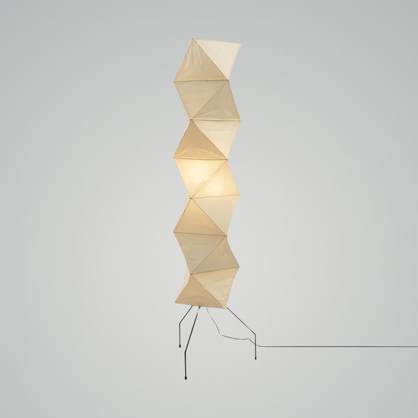 Akari UF4-L8 Floor Lamp