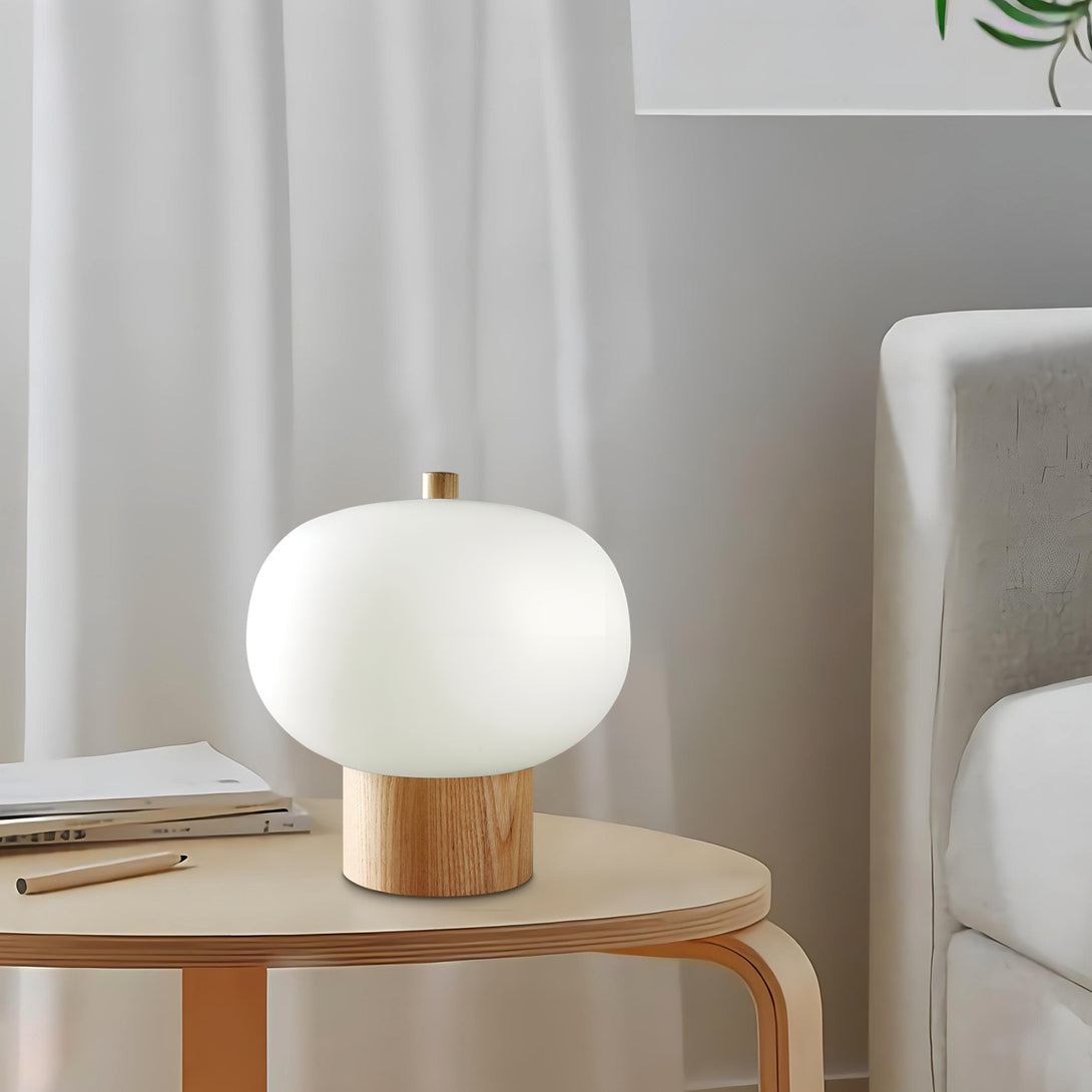 Ilargi Table Lamp